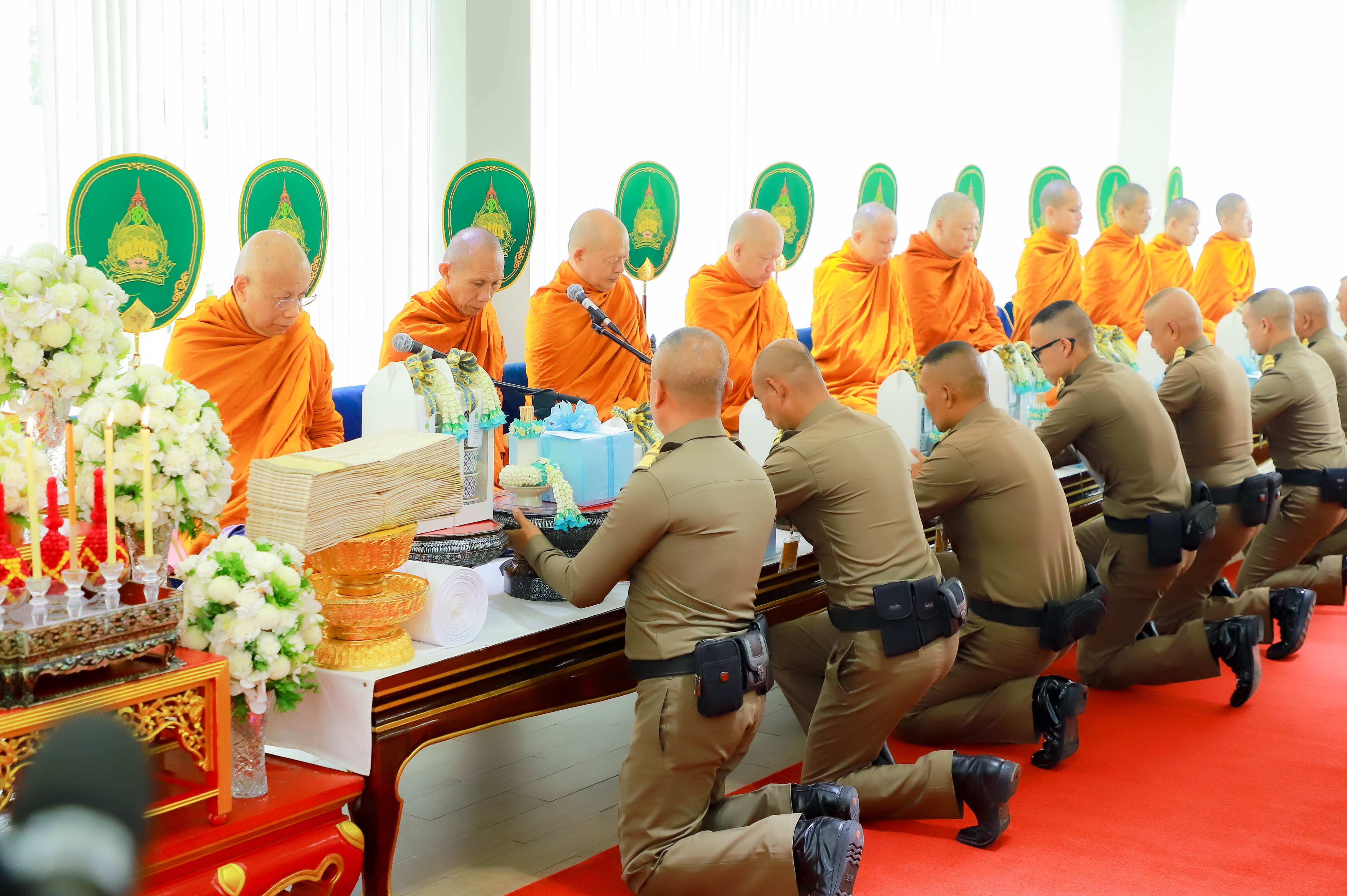 title - ส.ป.ก. เข้าร่วมพิธีเจริญพระพุทธมนต์บำเพ็ญพระราชกุศล ถวายความอาลัยแด่ สมเด็จพระนางเจ้าสิริกิติ์ พระบรมราชินีนาถ พระบรมราชชนนีพันปีหลวง และสมเด็จพระเจ้าลูกเธอ เจ้าฟ้าพัชรกิติยาภา นเรนทิราเทพยวดี กรมหลวงราชสาริณีสิริพัชร มหาวัชรราชธิดา